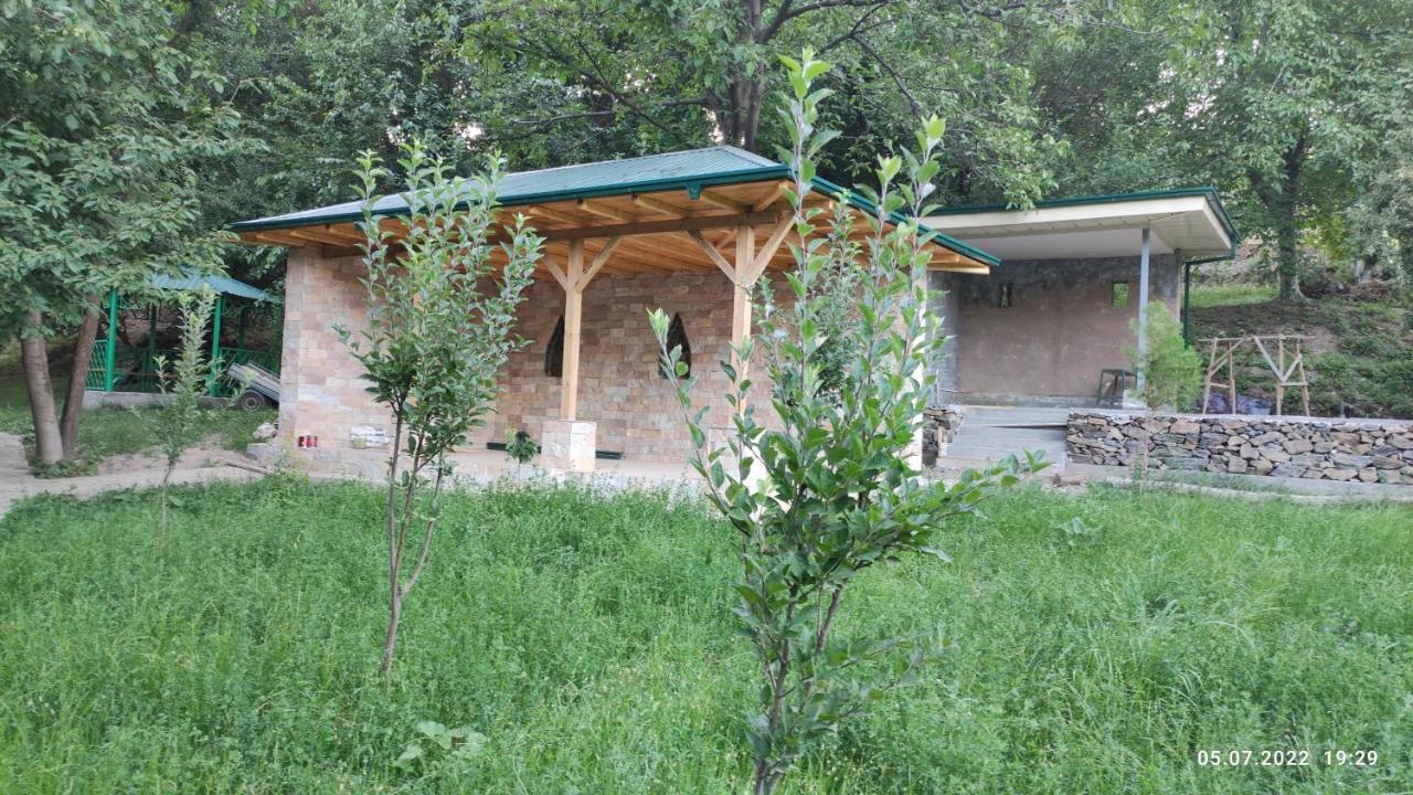 Hayat Guesthouse Nuratau Mountains Yukary-Ukhum Exterior photo