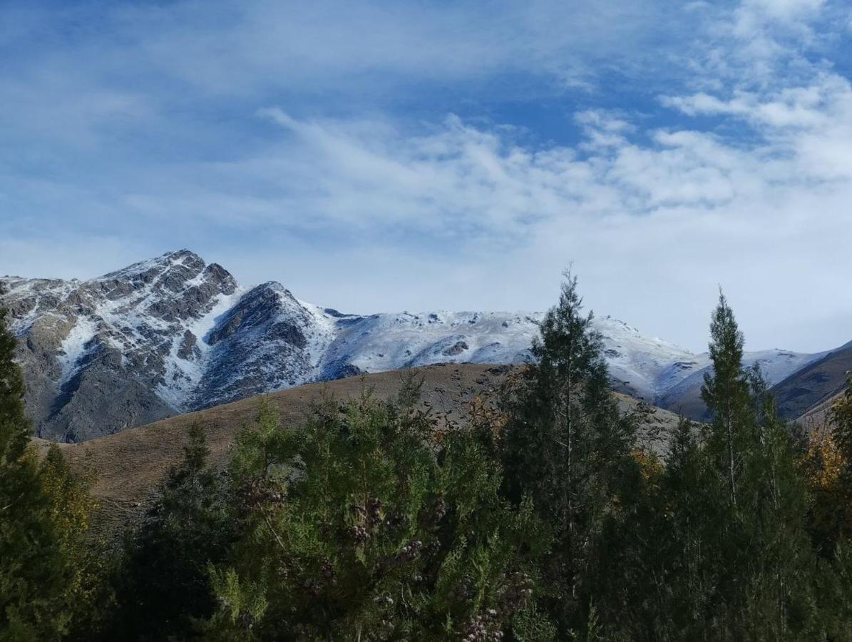 Hayat Guesthouse Nuratau Mountains Yukary-Ukhum Exterior photo